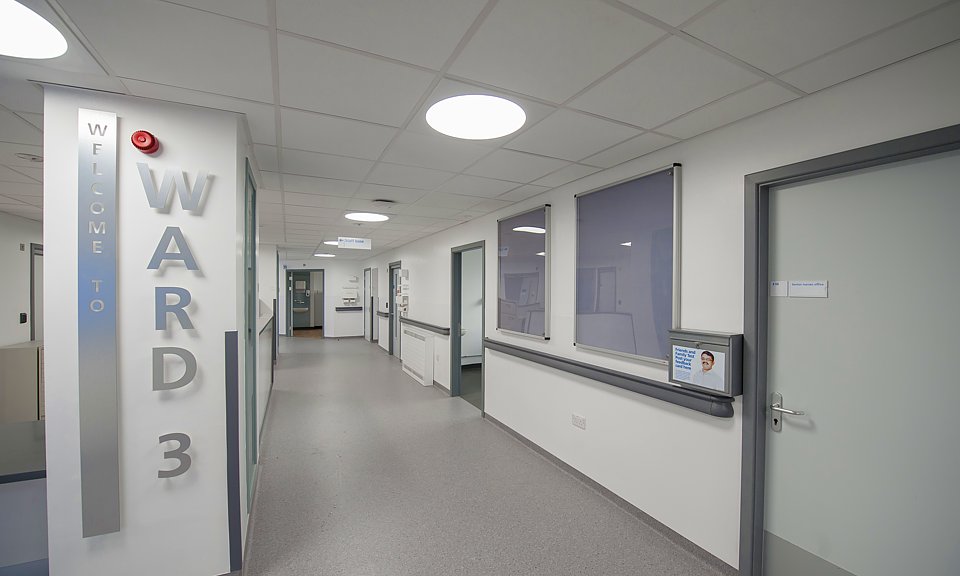 Image of Weston Park Hospital, Ward 3, Sheffield installation